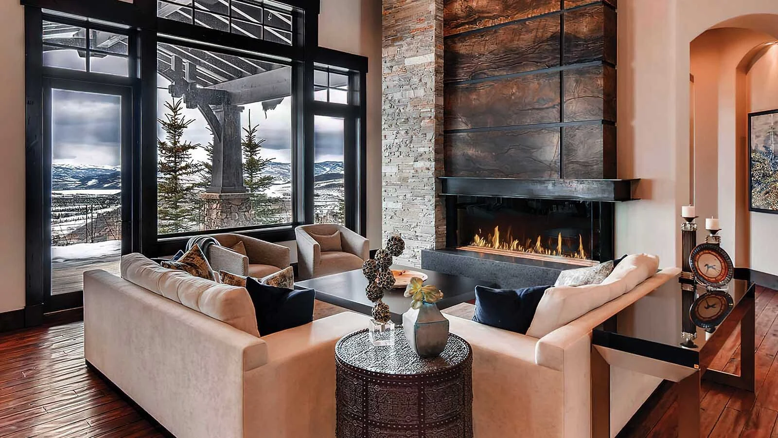 DaVinci GreenSmart Electric fireplace in Post Falls