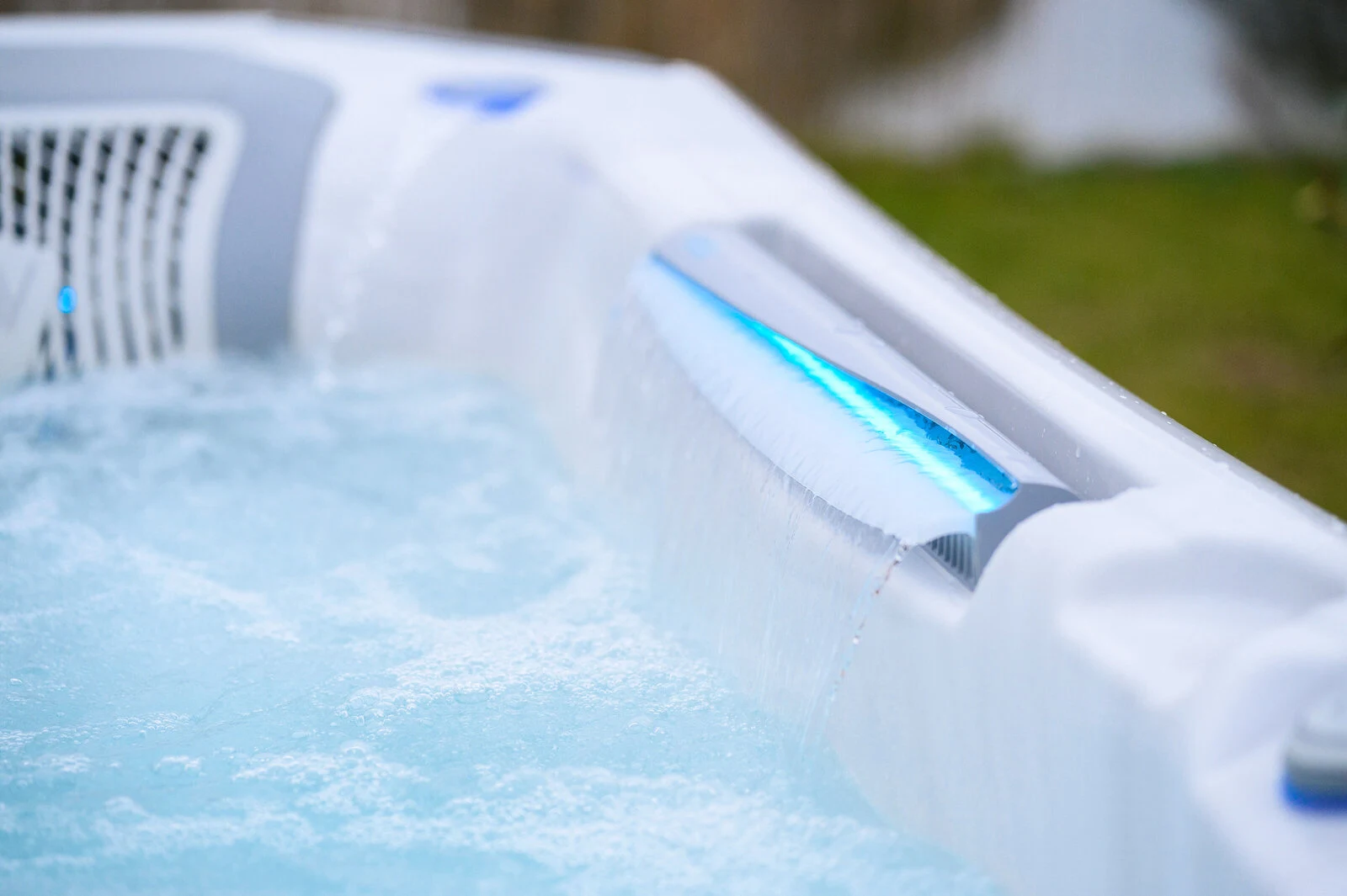 Wellis Kilimanjaro Life Premium hot tub near Spokane, Washington