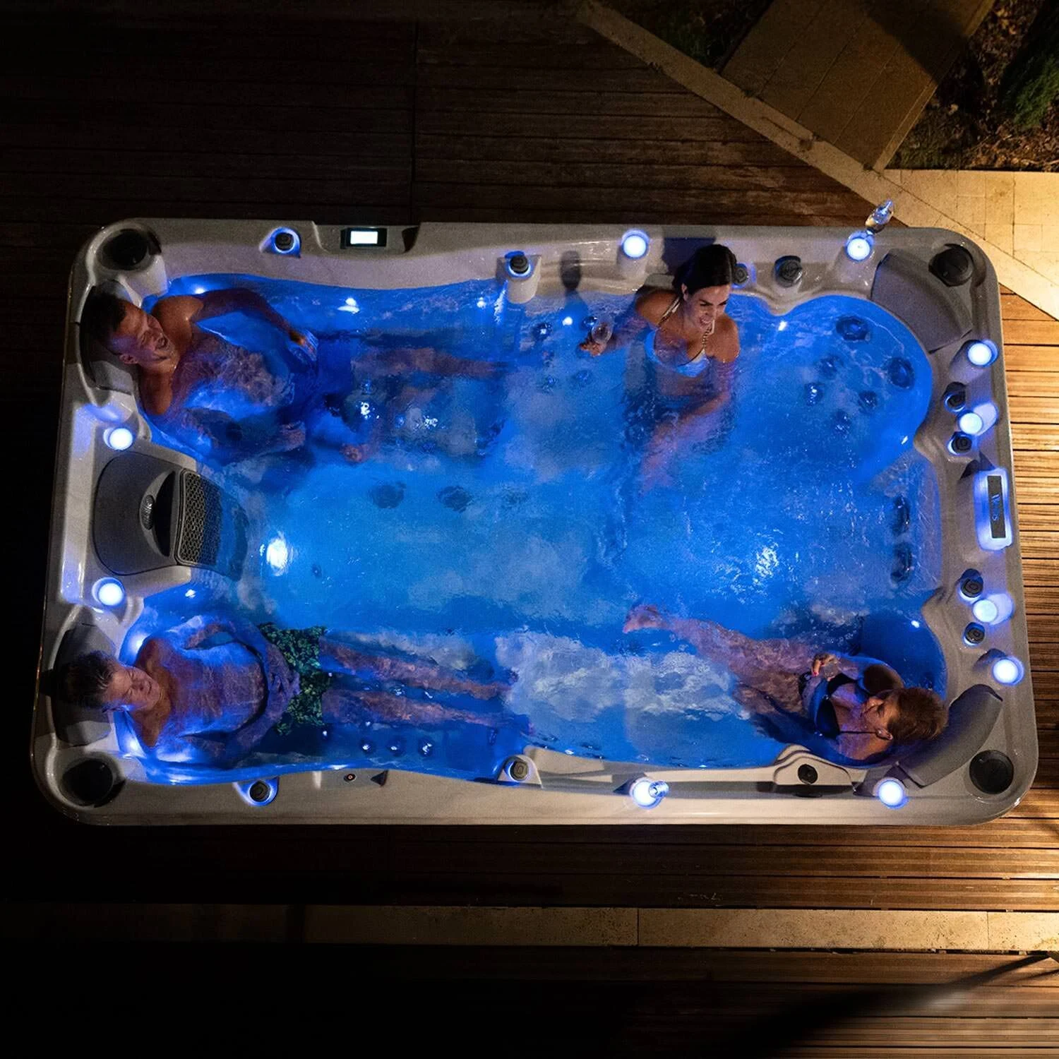 Wellis Olympus Life hot tub near Spokane and Coeur d'Alene