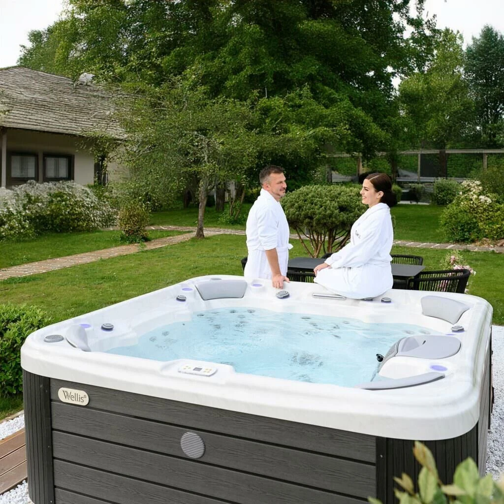 Wellis Vienna Life hot tub serving Coeur d'Alene