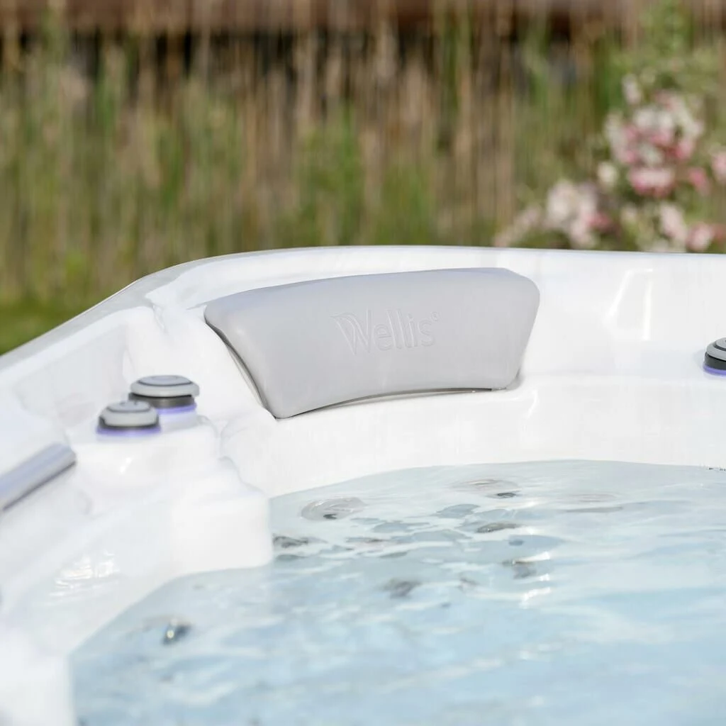 Wellis Vienna Life hot tub near Spokane and Eastern Washington